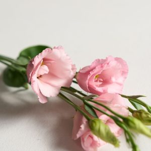 The Lisianthus Bouquet - Image 4